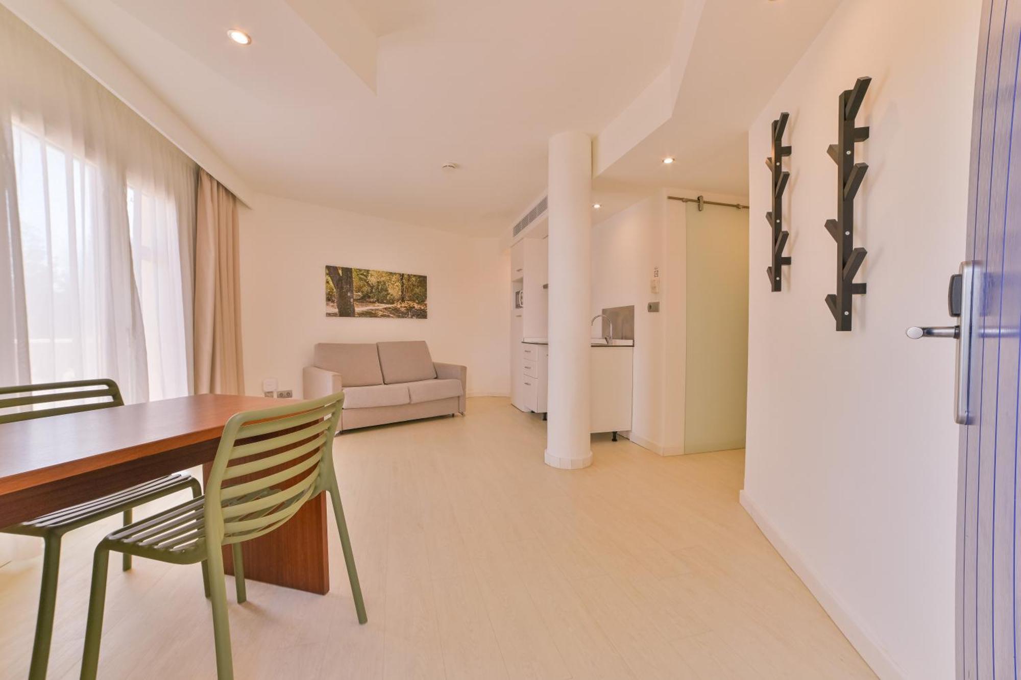 Apartahotel Azul Playa Cala Ferrera (Mallorca)
